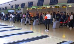 Osmangazi'de Belediye personelinin bowling heyecanı