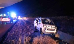 Otomobil Kadına Çarptı, Sürücü Olay Yerinden Kaçtı