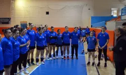 U16 Kız Milli Hentbol Takımı Akdeniz Kupası'na hazırlanıyor