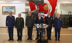 Bakan Güler'den 3'üncü Ana Jet Üs Komutanlığı'nda inceleme