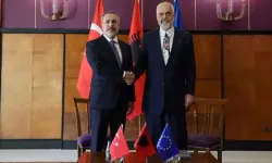 Bakan Fidan Arnavutluk Başbakanı Rama ile görüştü