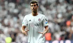 Beşiktaş Salih Uçan’ın sağlık durumu hakkında açıklama yaptı