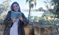 Senem Derya Tatar'ın Yaprak Misali adlı kitabı okurlarla buluşuyor