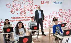 Vodafone Vakfı'nın deprem bölgesine desteği sürüyor