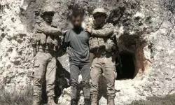 Eşini ve 2 akrabasını öldürdü mağarada yakayı ele verdi