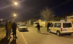 Ailesiyle tartışırken kazara kendini vurdu