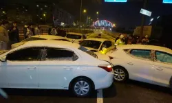 Erzurum'da 30 araç birbirine girdi