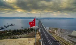 Osmangazi Köprüsü'nde 117 bin 537 araç geçişi ile rekor kırıldı