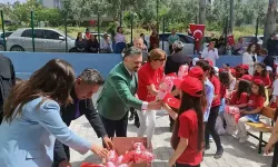 RTÜK Başkanı Şahin Hataylı depremzede çocuklarla kutladı
