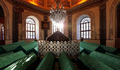 OSMAN GAZİ VE ORHAN GAZİ TÜRBESİ