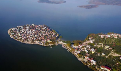 Tarihi ve Doğayı Buluşturan Kasaba: Gölyazı