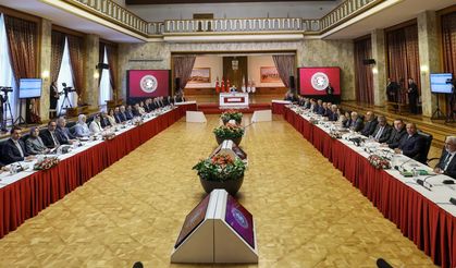 Tarihi komisyon ilk toplantısını yaptı