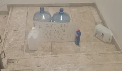 CHP Genel Merkezi'nde dikkat çeken önlem: Merdivenlere döktüler!