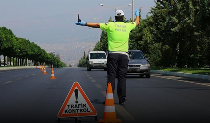 Bakanlıktan trafik raporu: Can kayıplarında yüzde 10 azalma