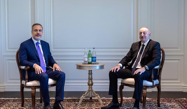 Azerbaycan Cumhurbaşkanı Aliyev, Bakan Fidan'ı kabul etti
