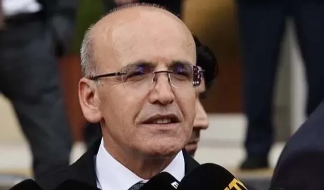 Bakan Şimşek'ten dezenflasyon yorumu: İstikrarı için tüm araçları kullanacağız