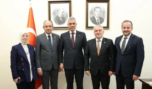 Bursa vekilleri Bakan Memişoğlu’na sordu: O iddialar gerçek mi?