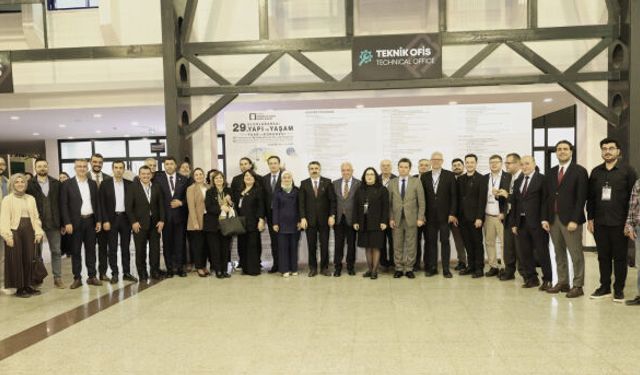 OSMANGAZİ’NİN VİZYONU AKADEMİSYENLERLE PAYLAŞILDI: “700 YILDIR BURADAYIZ”