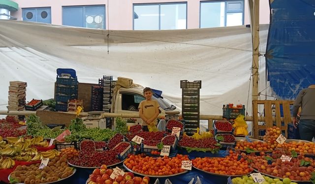 Bursa’da bayram sofrası kurmanın maliyeti belli oldu: Pazar tezgahlarında şaşırtan fiyatlar!