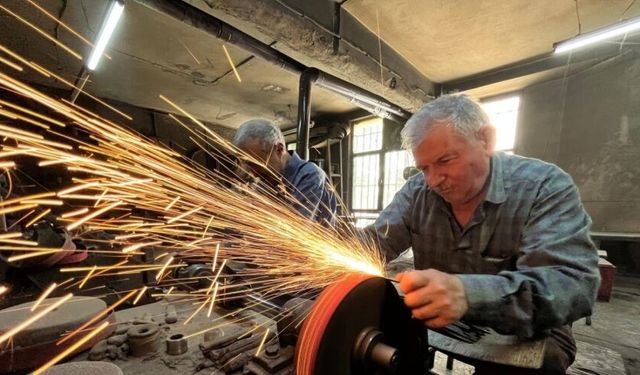 Bursa’nın bıçak ustaları açıkladı: O fiyatın altındaki bıçağa sakın kanmayın!