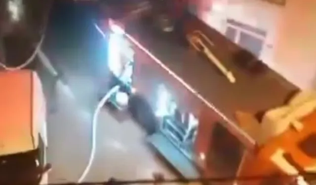 Bursa’daki o evden geriye sadece küller kaldı!