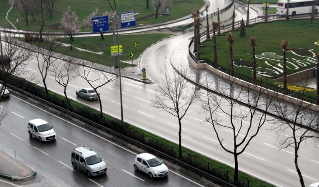 Valilik uyardı: Bursa’da şiddetli yağmur o saatte başlıyor!