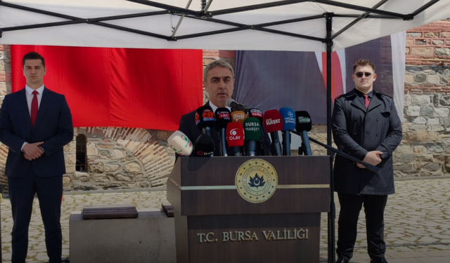 Bursa'da 19 Mayıs coşkusu: Tarihi meydanda bayram kutlaması