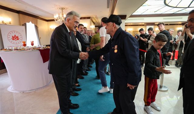 Bursa Valiliği’nde bayram buluşması!