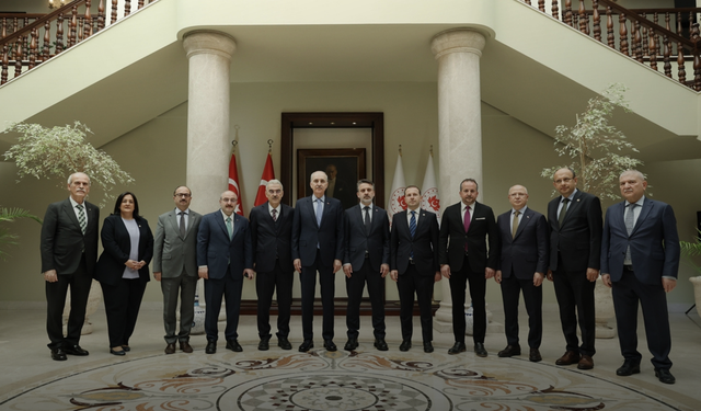 TBMM Başkanı Kurtulmuş, Bursa Valiliği'ni ziyaret etti