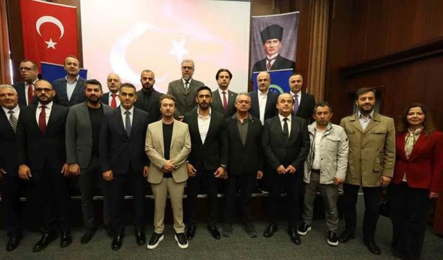 Bursa sporunda yeni dönem! Beklenen devir teslim gerçekleşti