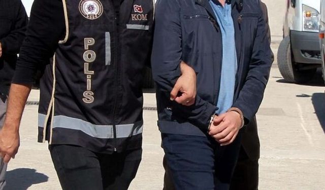 Kesinleşmiş cezası olan 2 FETÖ firarisi Yunanistan sınırda suçüstü yakalandı