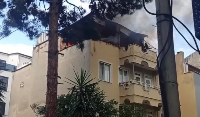 Bursa’da çatıdan yükselen dumanlar paniğe neden oldu!