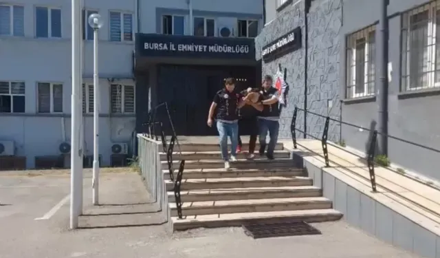 Bursa’da aranan şahsın "kamuflaj" taktiği polis ekiplerine sökmedi!