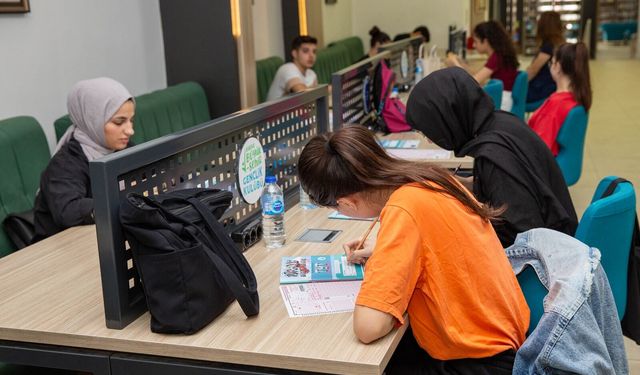 Bursa’da sınav stresine son! Büyükşehir’den üniversite adaylarına dev hizmet