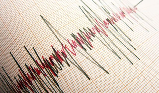 Balıkesir'de 4 büyüklüğünde deprem
