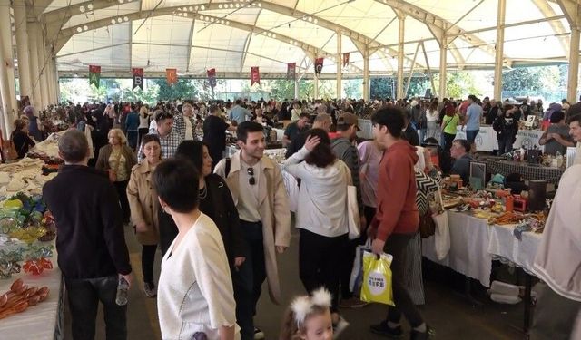 Koleksiyonerler Bursa’ya akın ediyor! 10 yıllık pazar sırrı ortaya çıktı
