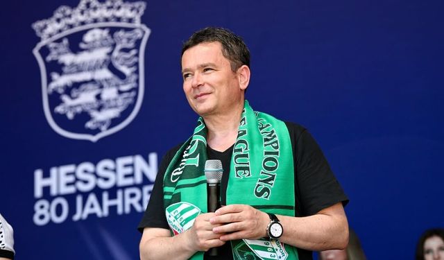 Başkan Aydın Almanya’da Bursa için sahneye çıktı
