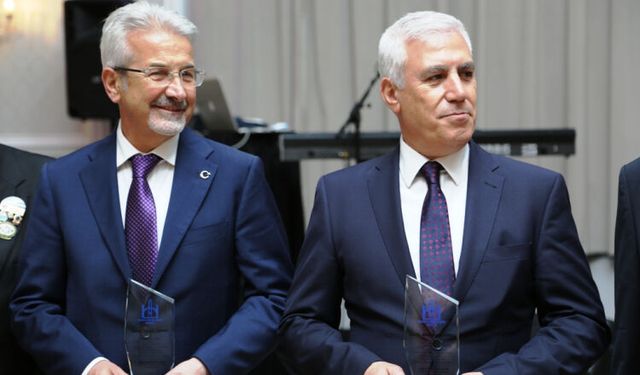 Bursa Bozbey iddianamesinde "pasta kutusu" rüşveti ve "çantacı" ifşası!