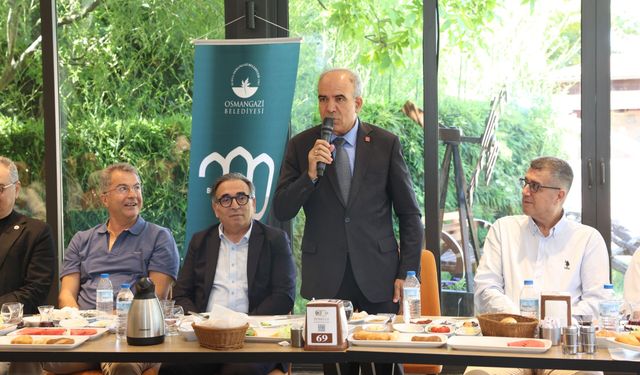 Kurucu meclis üyeleri 40. yıl öncesi bir arada