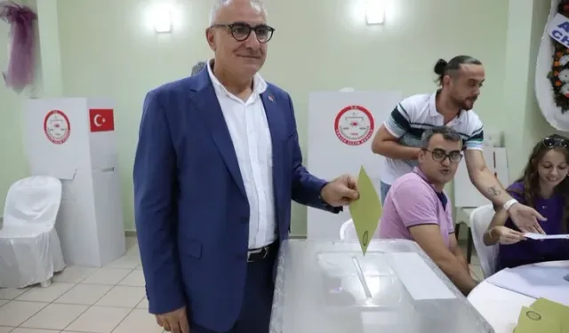 CHP kurultayında ilk imza Bursa’dan geldi!