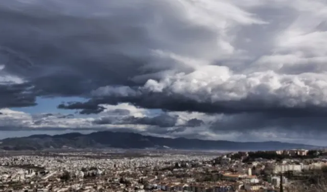 Bursa’da hava bir anda değişecek! Sağanak sonrası sıcaklıklar yeniden yükseliyor...(Bursa hava durumu 10 Temmuz 2026)