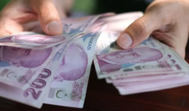 Milyonlarca emekli bekliyor! Maaş artışında gözler bugün Meclis kararında