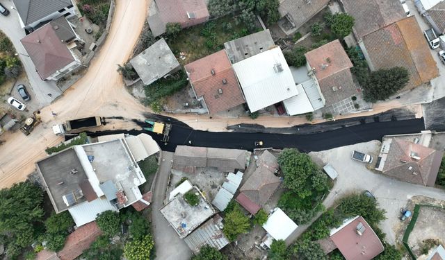 Bursa Karacabey’de 6 metrelik yol 8 metreye çıkarıldı!