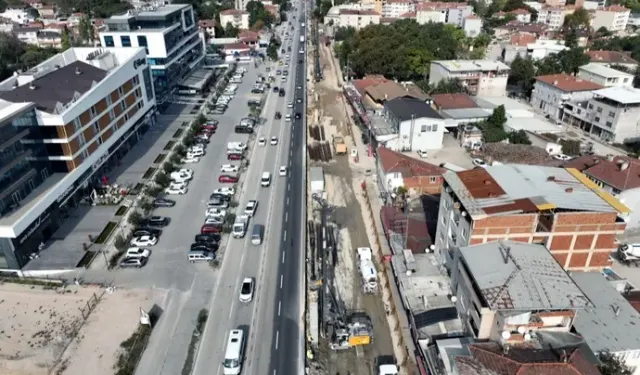 Mudanya Bulvarı'nda istinat duvarı yeniden yapılıyor