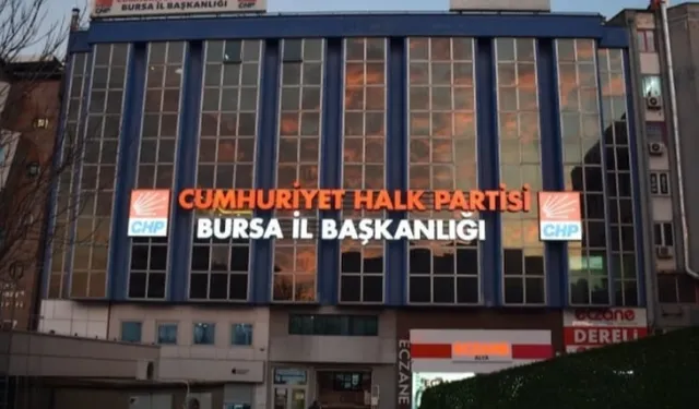 CHP Bursa’da hareketli saatler! Görevden almalar sonrası yeni istifalar geldi