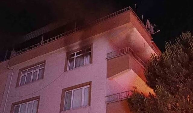 Bursa’da mutfak yangını! Ev sakinleri panikle kendini dışarı attı