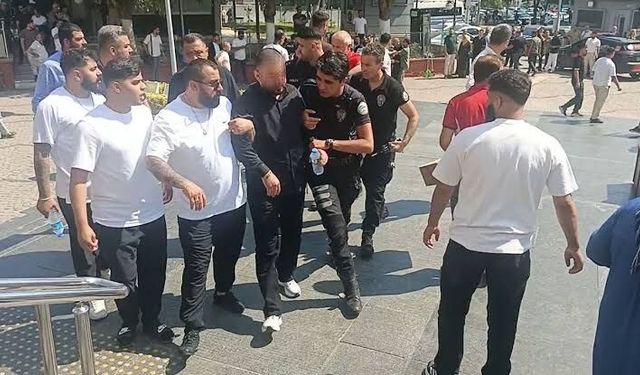 Bursa Adliyesi’nde kavga çıktı! Polis memuru yaralandı, 5 kişi gözaltına alındı