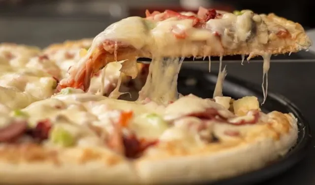 Bursa’da da şubeleri bulunan ünlü pizza zincirinde dev anlaşma! Yeni dönem başlıyor