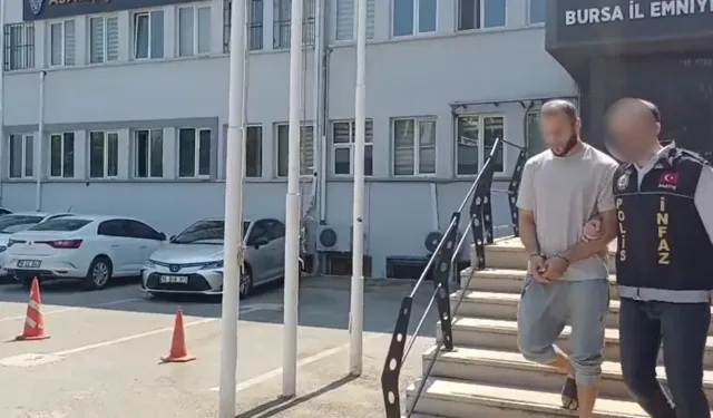 Bursa’da polisten kaçamadılar! 66 yıl hapis cezası olan 3 firari yakalandı