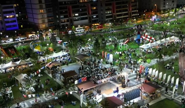 Bursa’da binlerce kişi akın etti! Nilüfer’de şenlik coşkusu